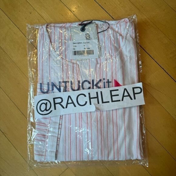 $130 Untuckit women’s pink striped brand new tunic top size 6 m7 - Picture 3 of 6